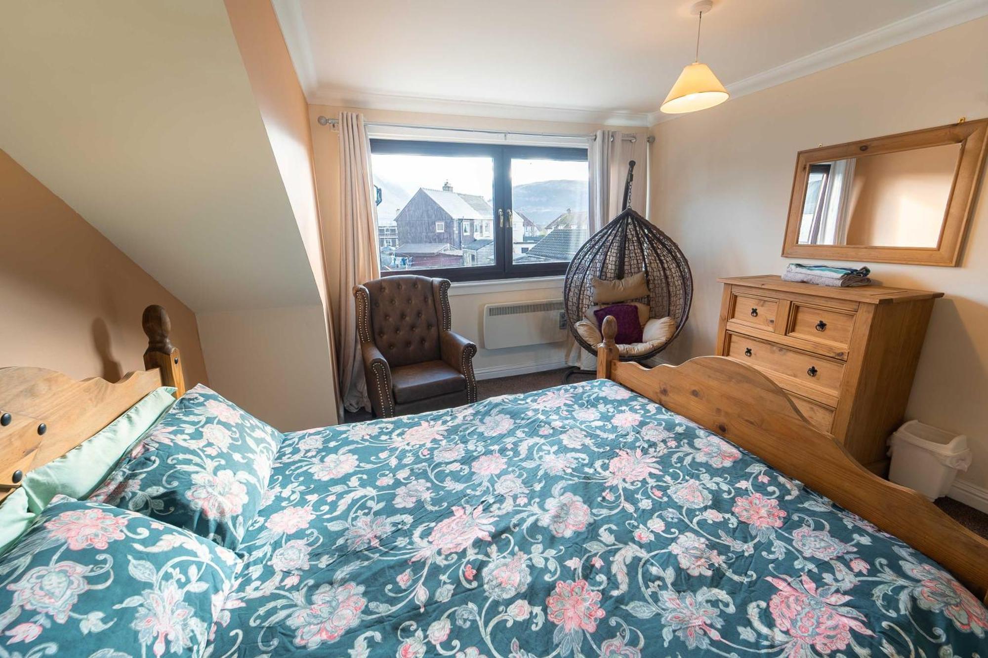 Ben View Apartment Caol Bagian luar foto